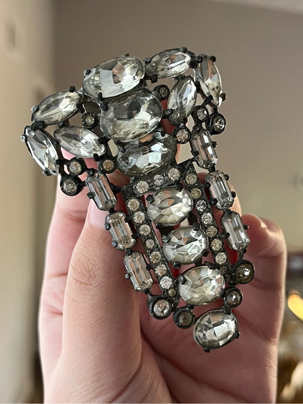 Vintage Eisenberg Original Art Deco Large Rhinestone Silver Fur Clip Brooch Pin